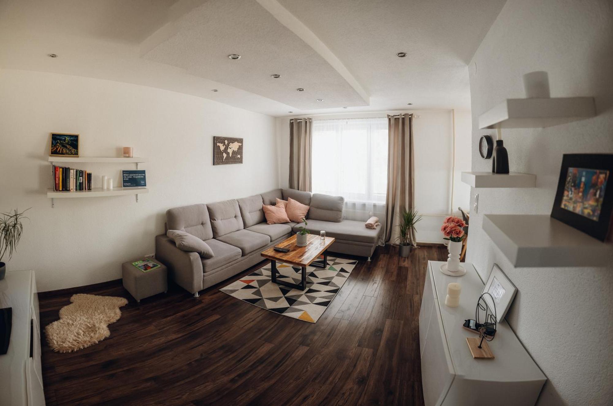 Milde'S Apartment Near The City Center - Hospodarska Street 特尔纳瓦 外观 照片